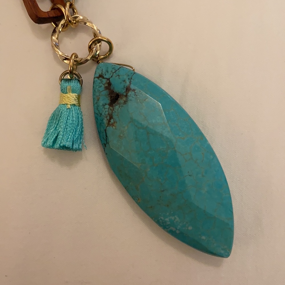 Turquoise Necklace - Picture 3 of 4